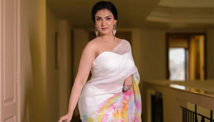 Honey Rose Image