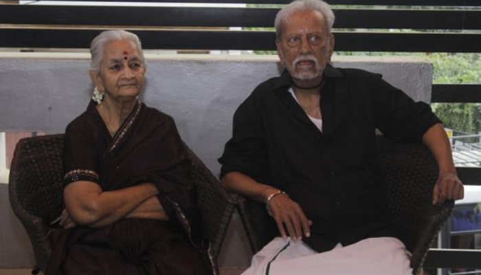 Charuhasan Wife